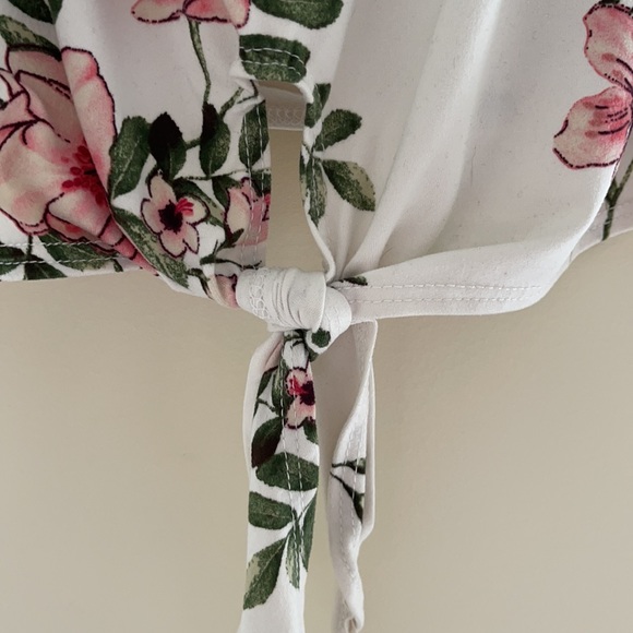 Floral tank top - Picture 3 of 4